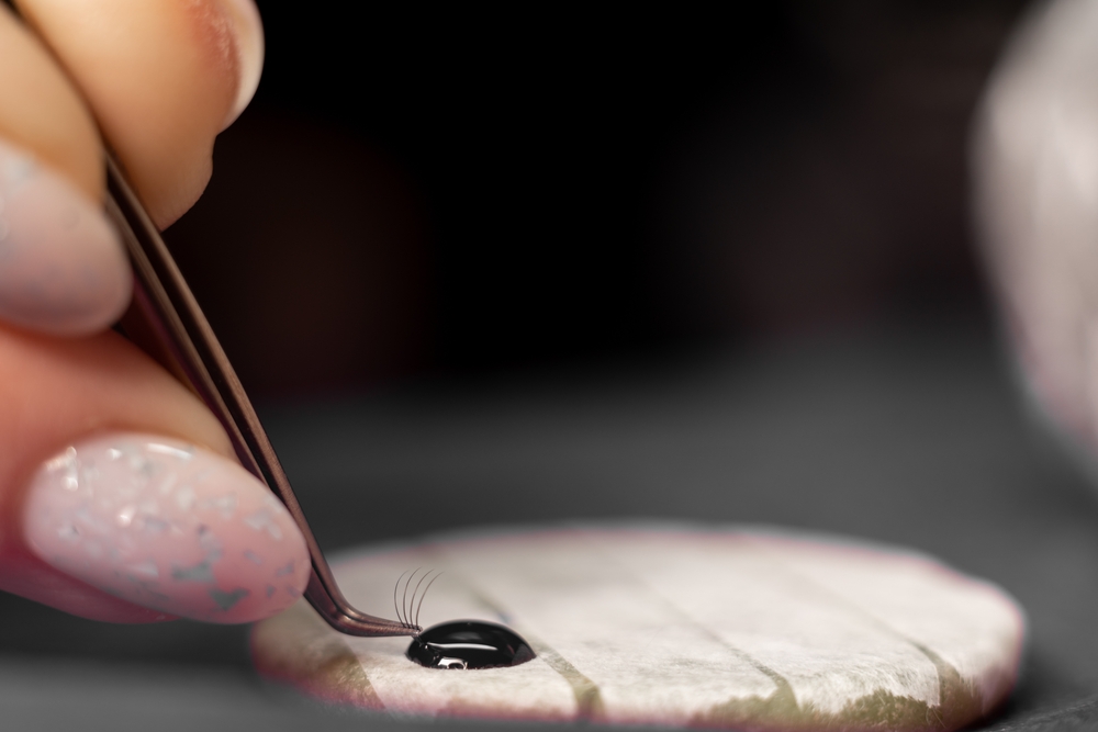 eyelash,extension,tools.,accessories,for,eyelash,extension.,close up,of,the