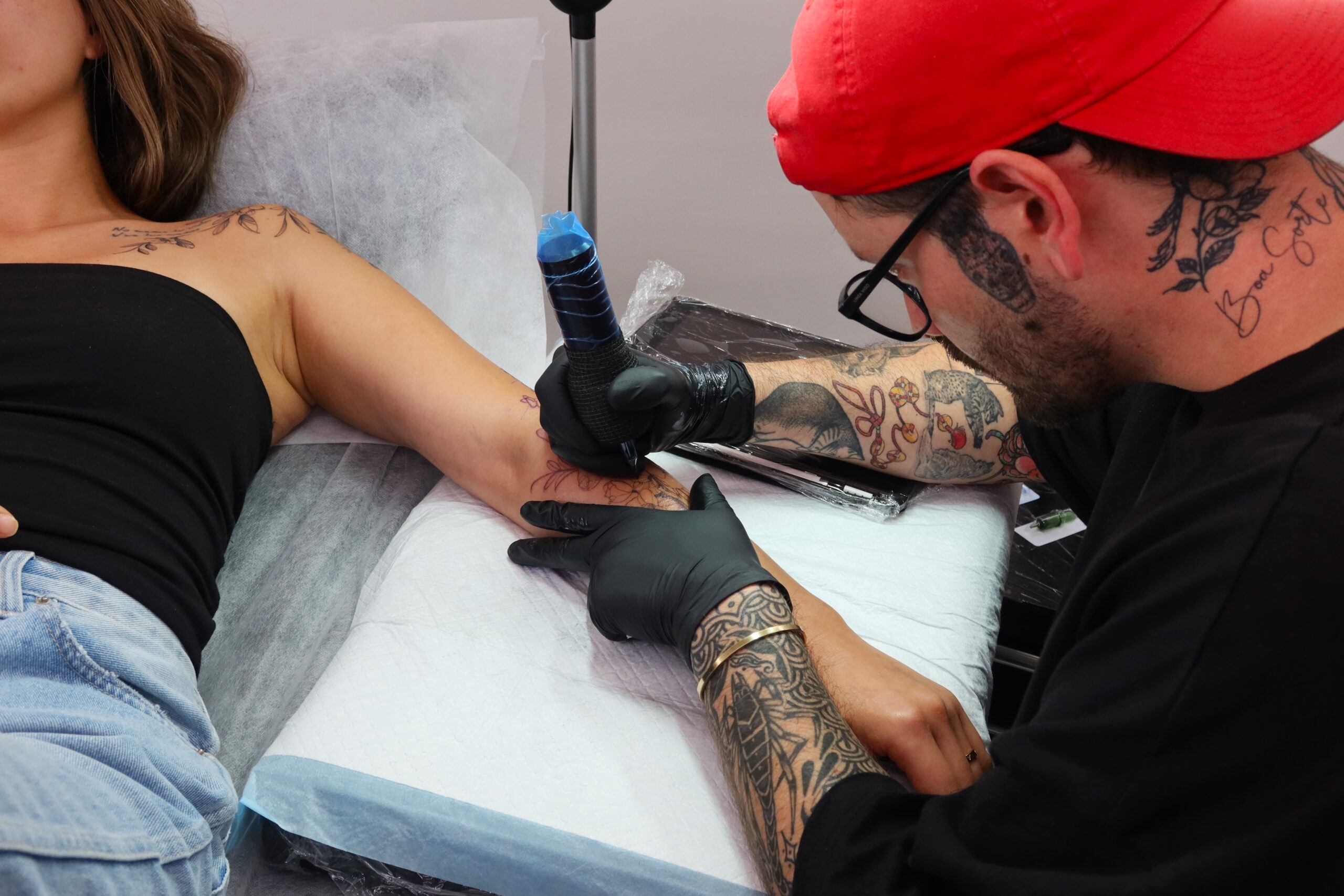 omnia tattoo