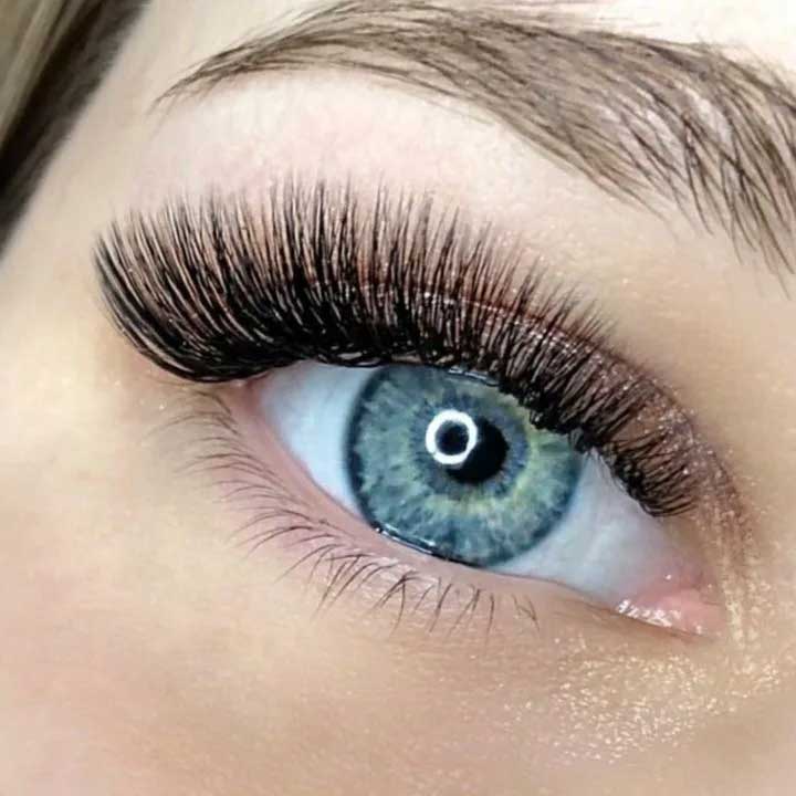 russian volume lashes