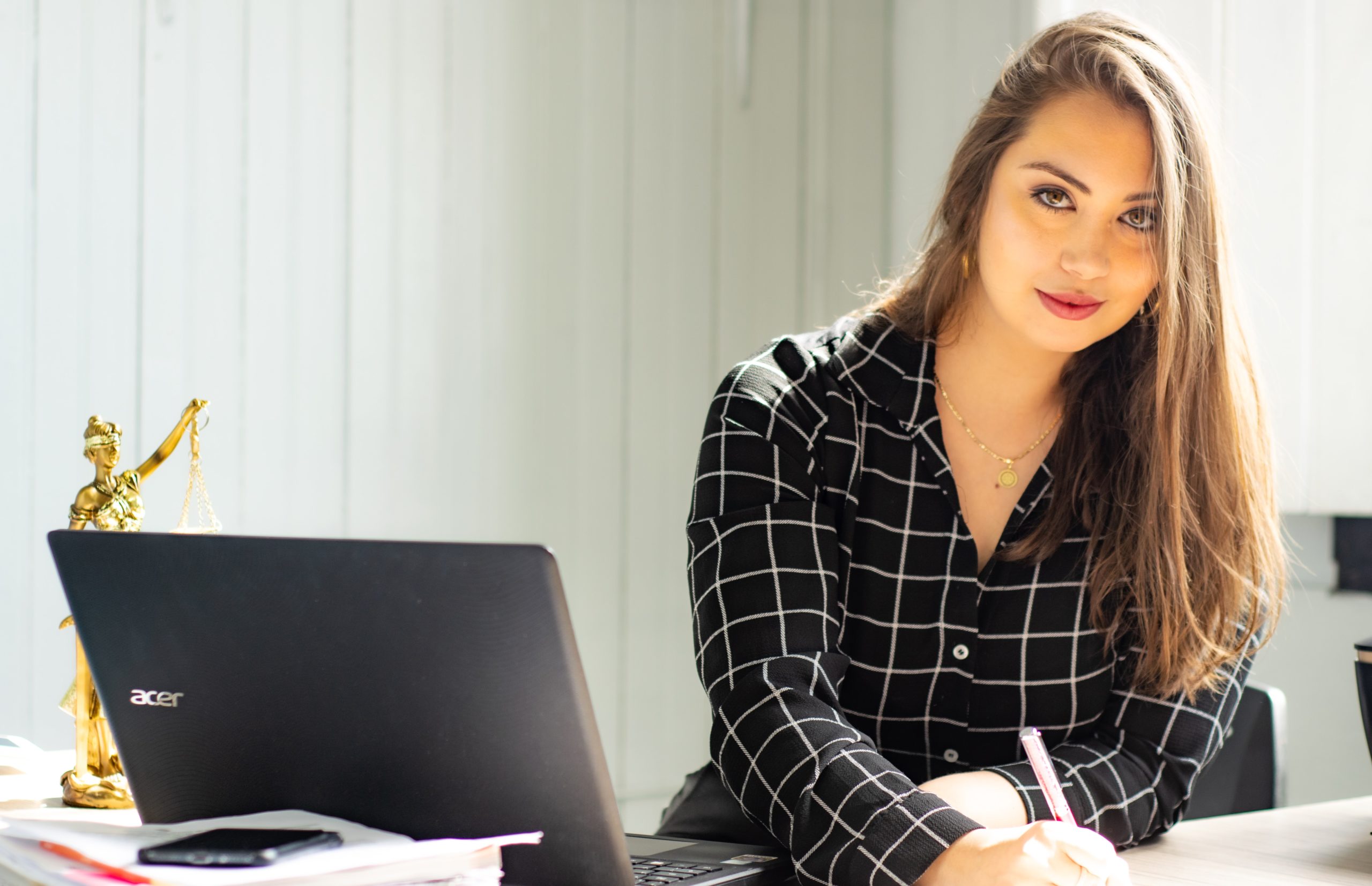 study beauty therapy online